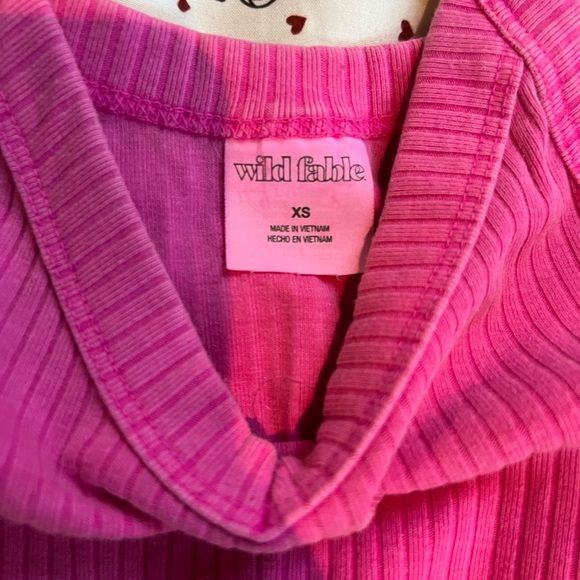 Pink Ribbed Women's Top - Picture 2 of 2